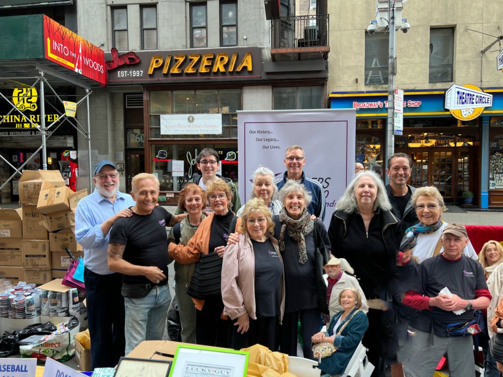 Ken Bloom, DO40 prez John Sefakis, Sandy Nance, Charles Kirsch, Sharon Wendrow, Virginia Seidel, Patti Mariano, Francine Storey, David Schmittou, Sasha Spielvogel, Scott Raneri, JoAnn Marianso, Greg Kayne, Karin Baker, Patrick McCarthy and Mary McCatty. (not shown, Susan Sigrist, Lawrence Leritz, Penny Worth and board member Eileen Casey)