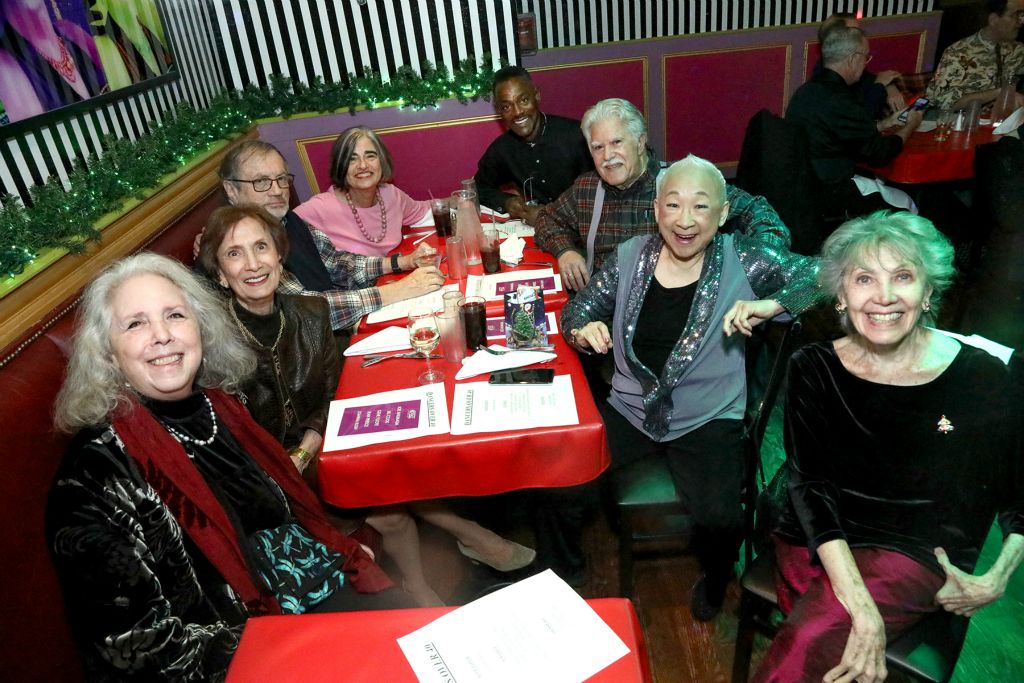 Illustrious table with Sasha Spielvogel, Joy Serio Dunbar, Danny Lehrman, Dana Lerhman, Kenneth Ard, Dr. Jerome Zacks, Lori Tan Chinn and Francine Sto