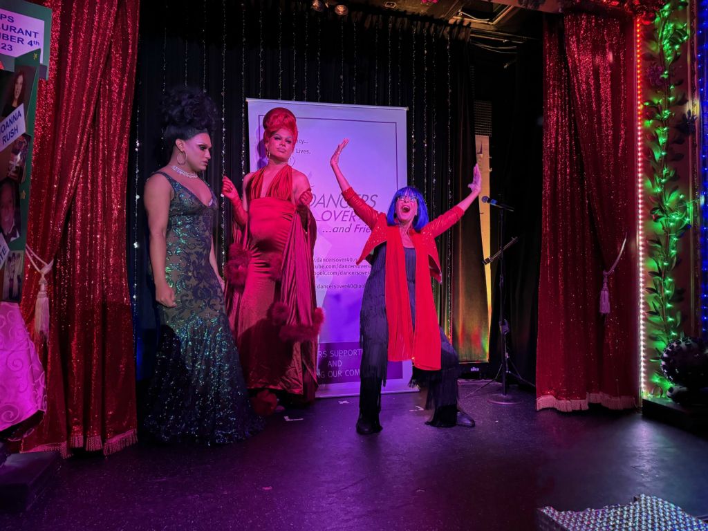 The 2 1/2 Degrees performing MAYBE! Starring Jill Cook, Egypt and Yasmin Delano