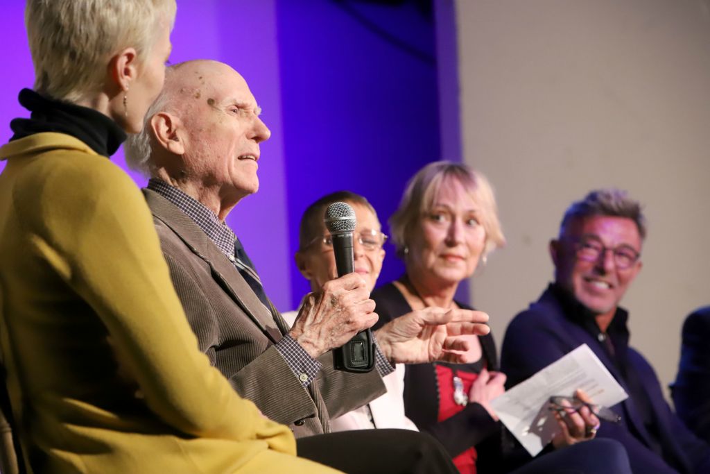 Christine Colby, Richard Korthaze, Jill Cook, Sandahl Bergman, Wayne Ciliento