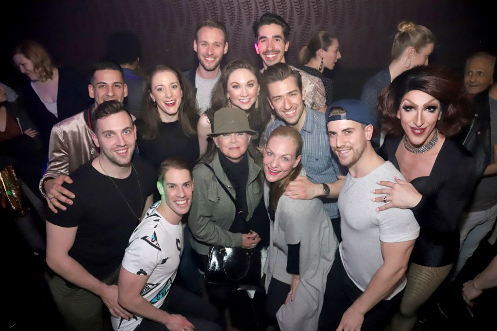 The Cast of the current CHICAGO with Ann Reinking